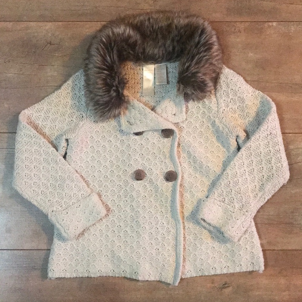 2T Sweater cardigan with brown faux fur collar